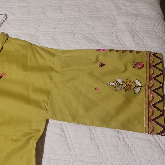 Women's Green Tunic Oversized - Picture 5 of 5